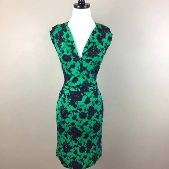 Tory Burch Dresses & Skirts - Tory Burch Willow Sheath Dress Floral Signature